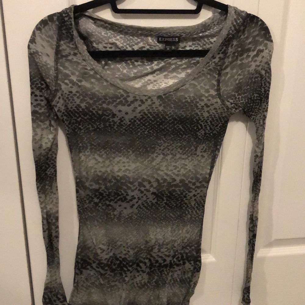 Blaxk and gray T-shirt